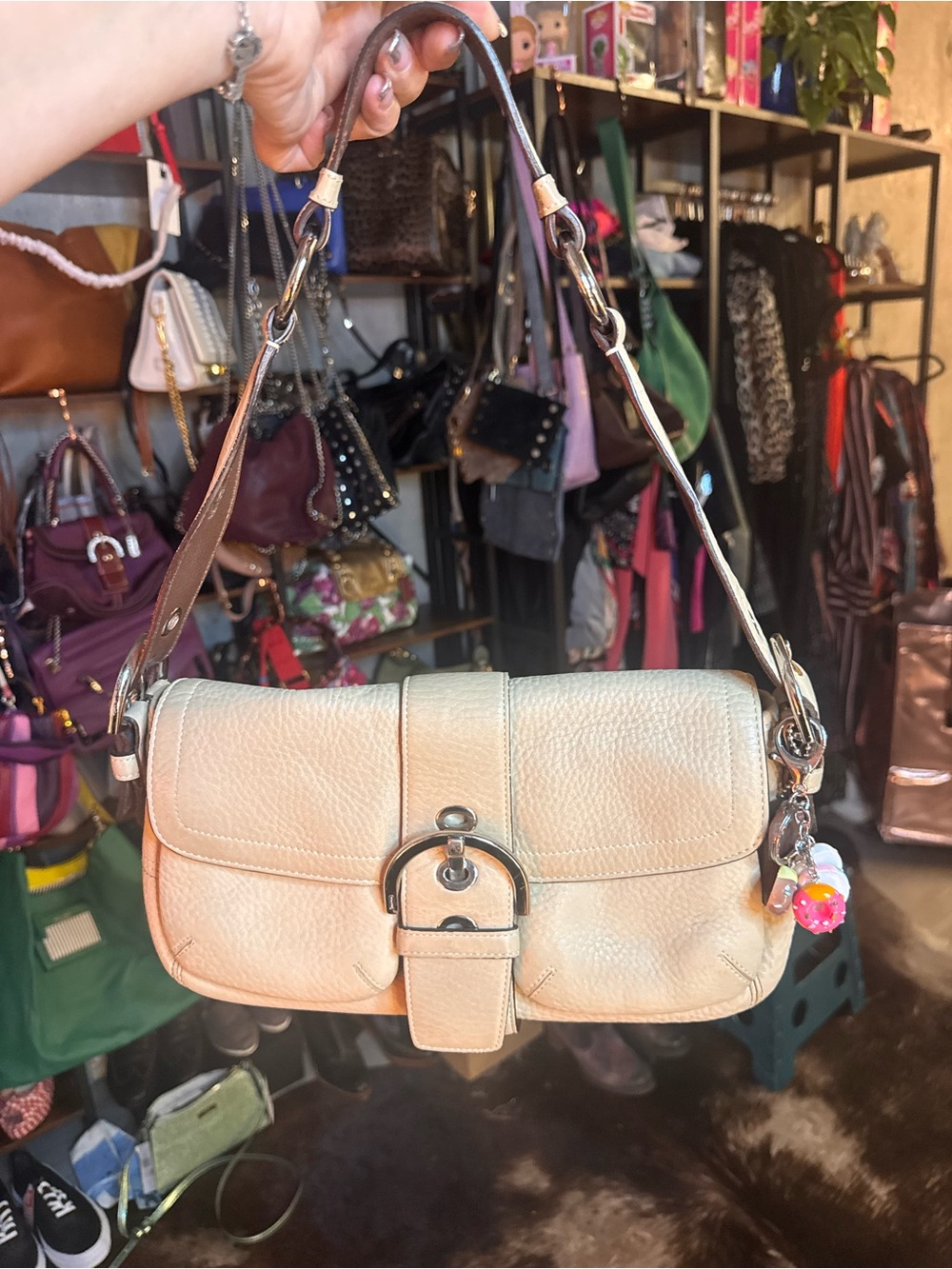 Coach 2008 Beige Leather Soho Shoulder Bag with Buckle Accent - LIKE NEW!